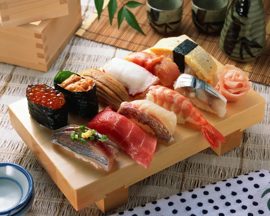 High-quality seafood photo of shrimp with mussels