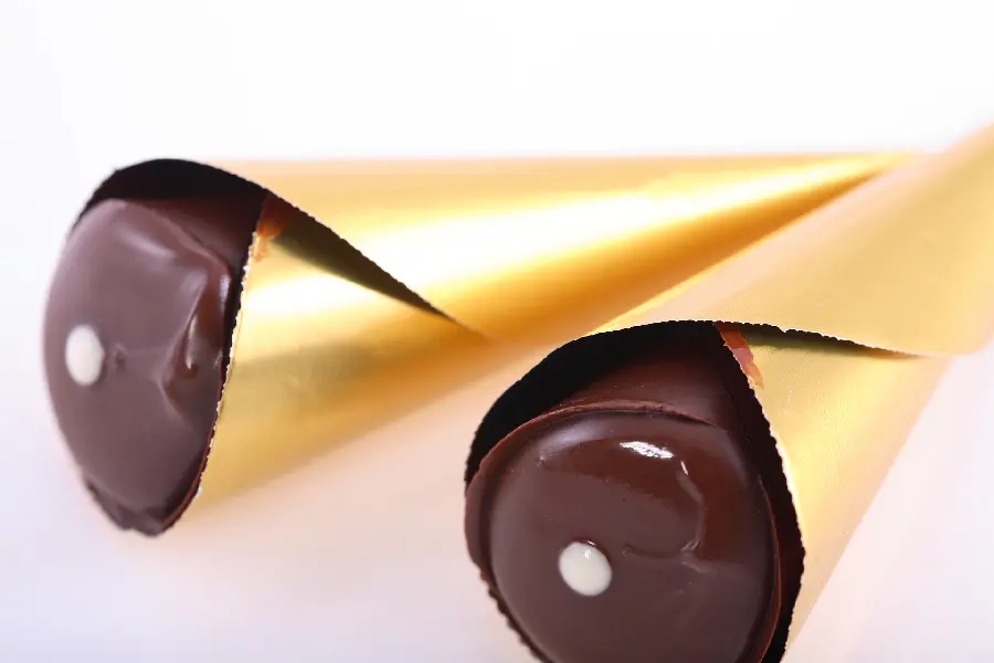 Photo of cocoa with gold leaf