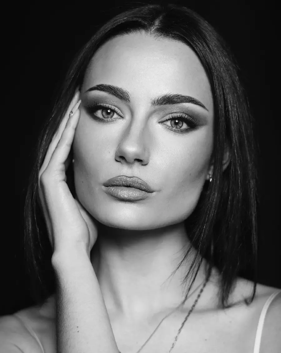 Beautiful and handsome girl photo