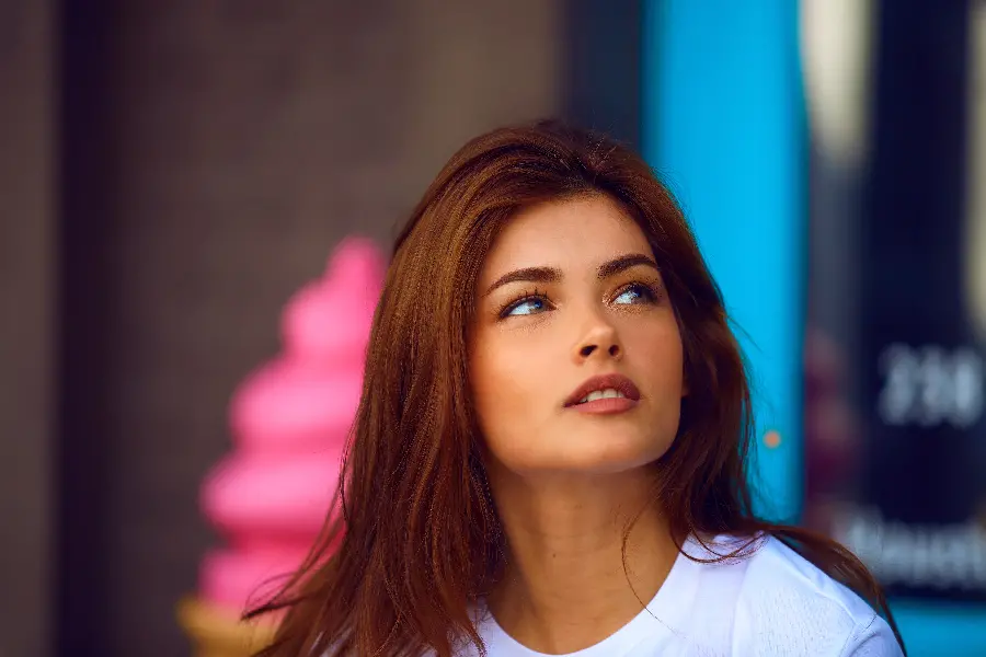 Beautiful woman photo for wallpaper