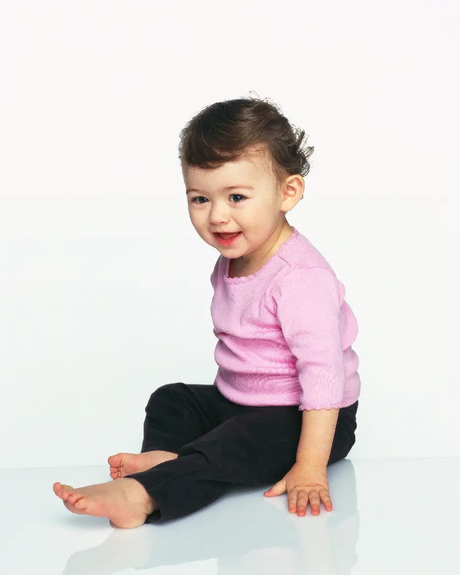 Download cute baby wallpaper in high quality