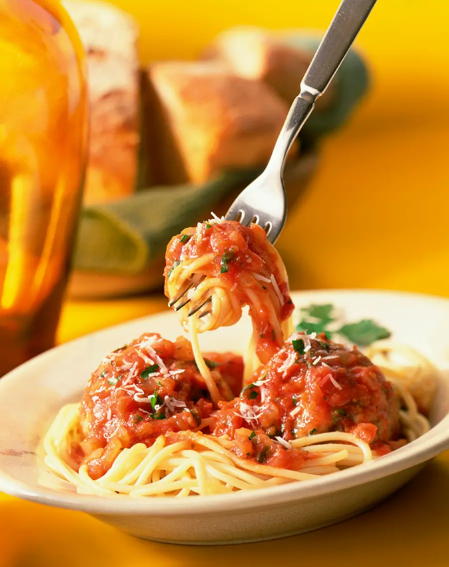 Full HD quality wallpaper of a delicious type of spaghetti