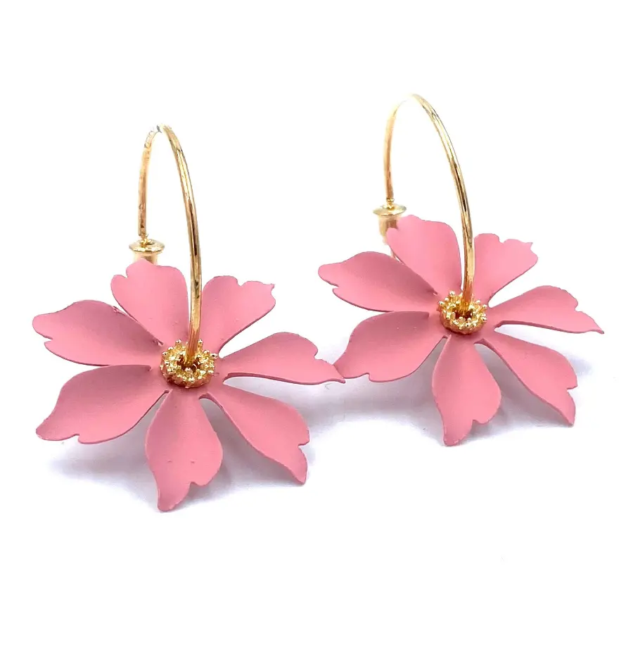 Photos of stylish rhinestones for girls